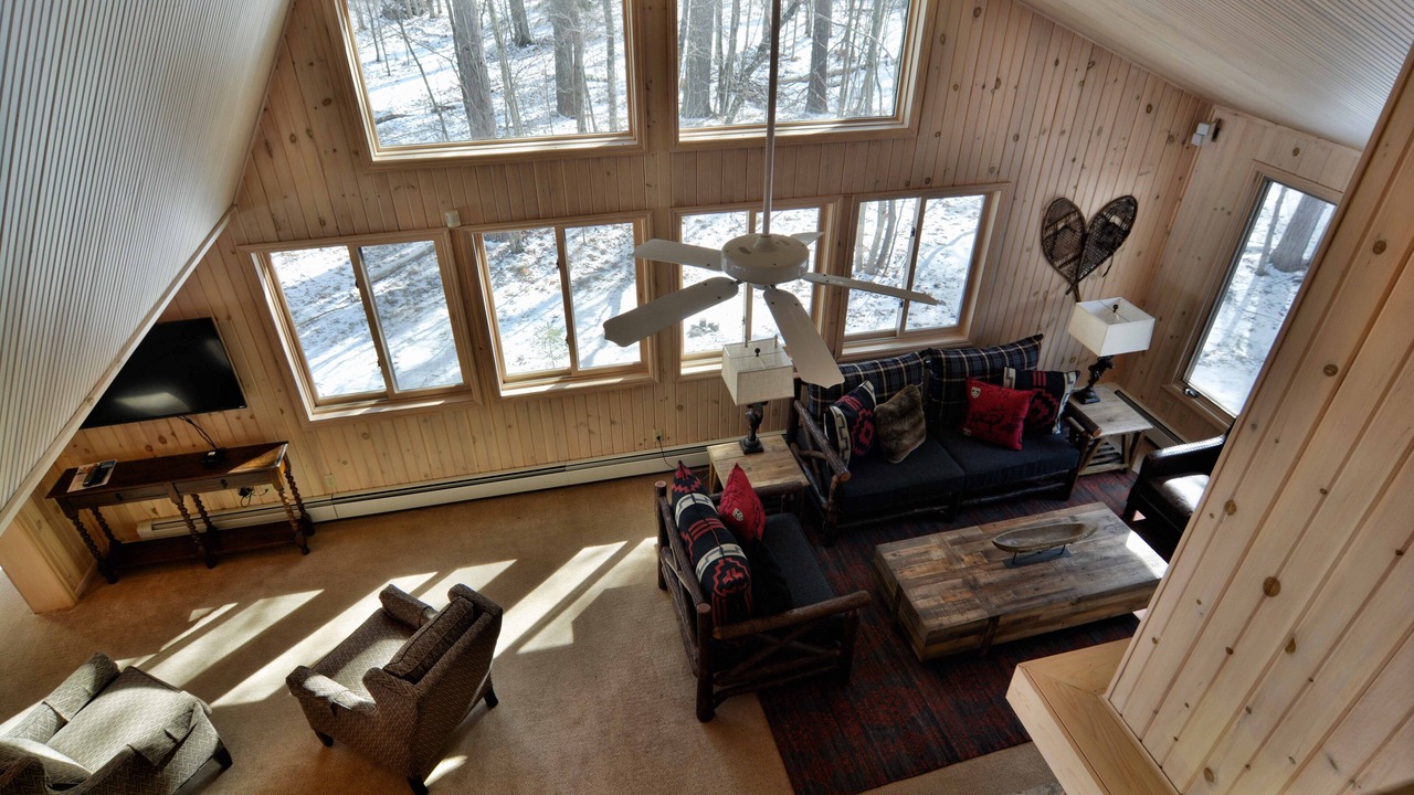 Photo of Livingroom in Cable