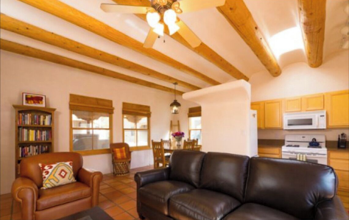 Photo of Livingroom in Northeast Santa Fe