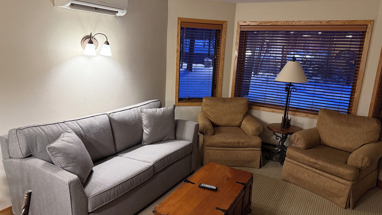 Photo of Livingroom in Egg Harbor