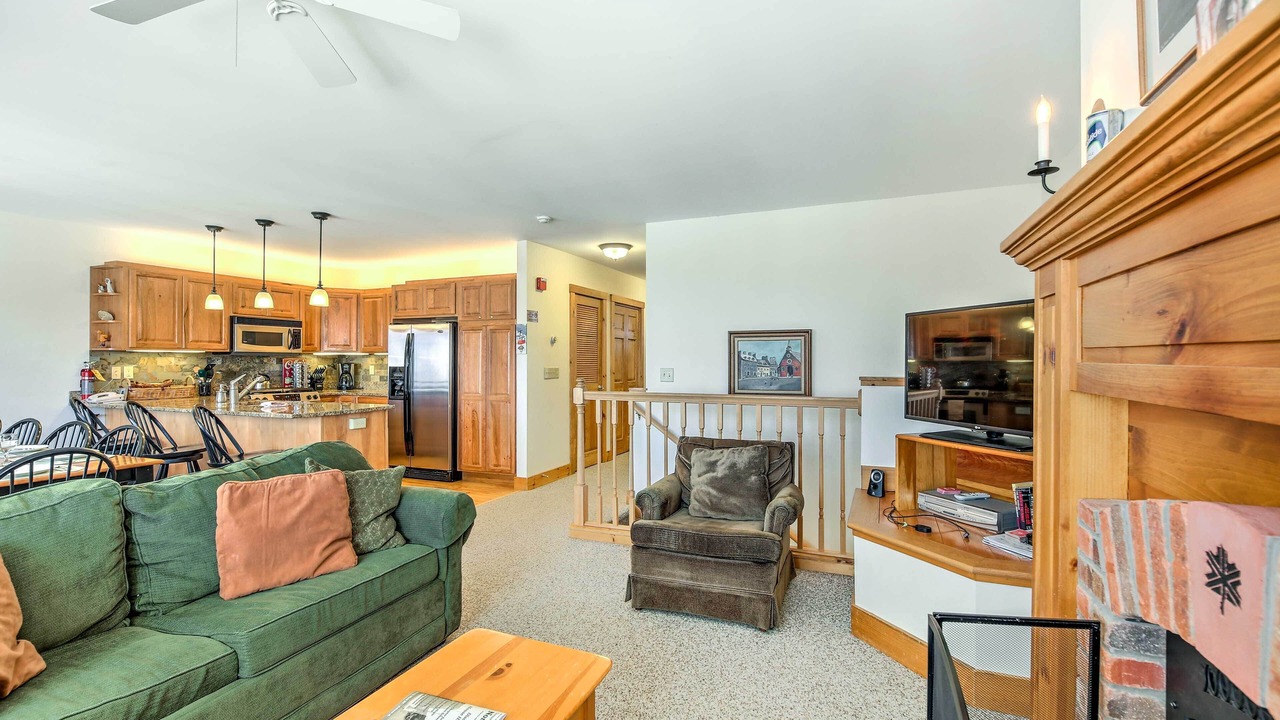 Photo of Livingroom in North Troy