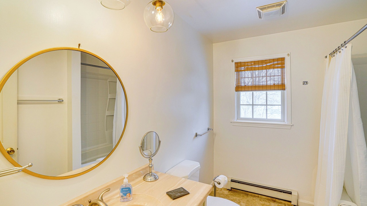 Photo of Bathroom in Lenox
