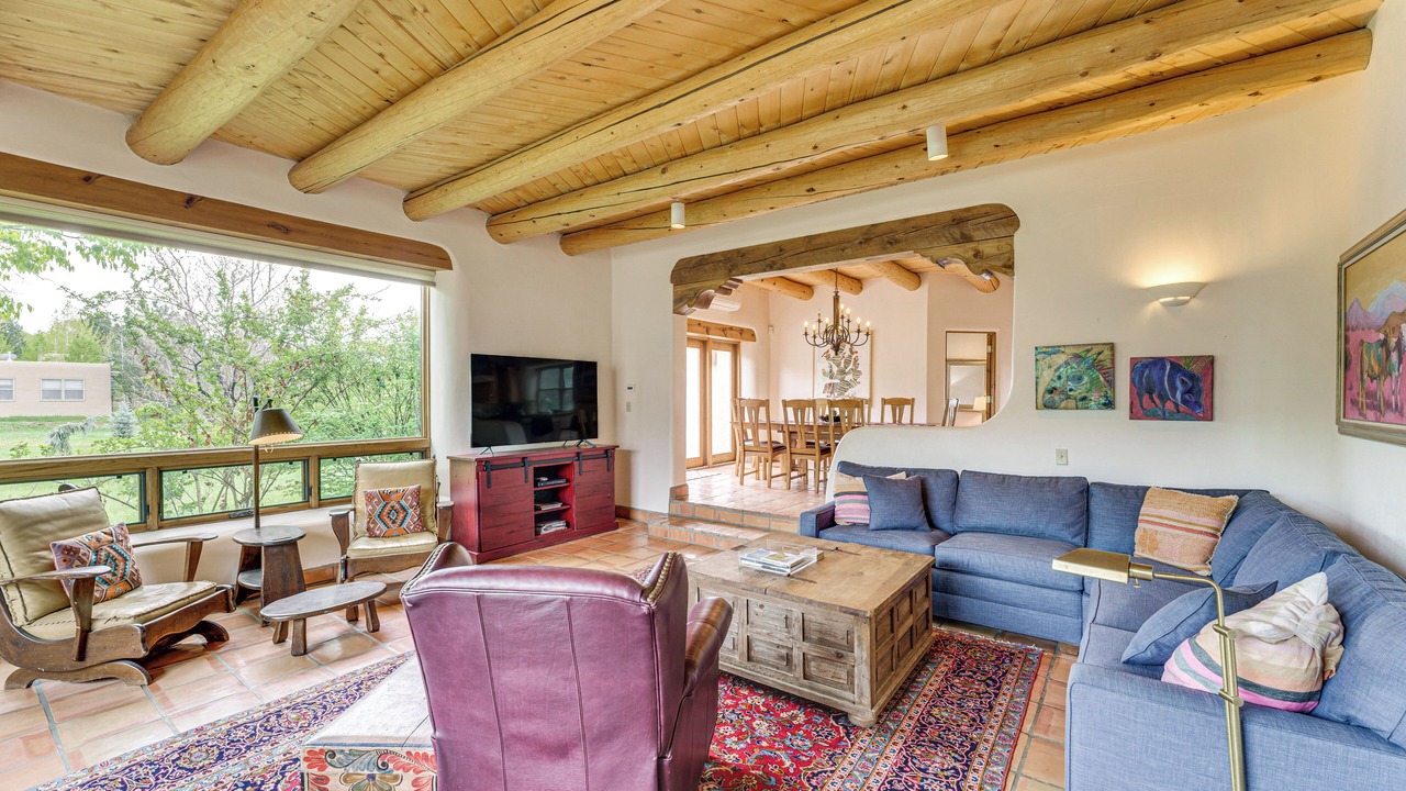 Photo of Bedroom in Arroyo Seco