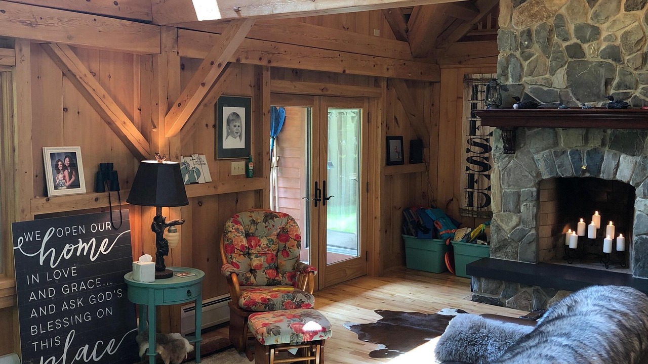 Photo of Livingroom in Sangerville