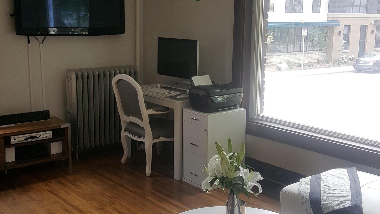 Photo of Livingroom in Uptown