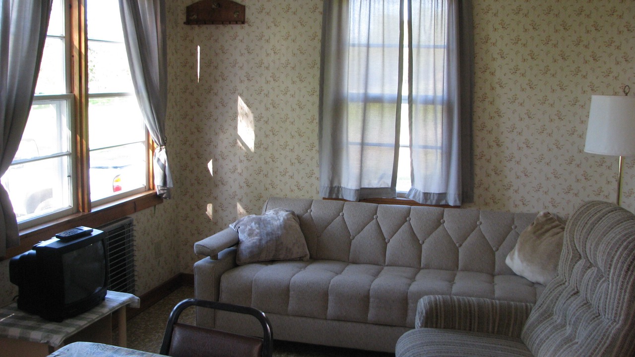 Photo of Livingroom in Frontenac