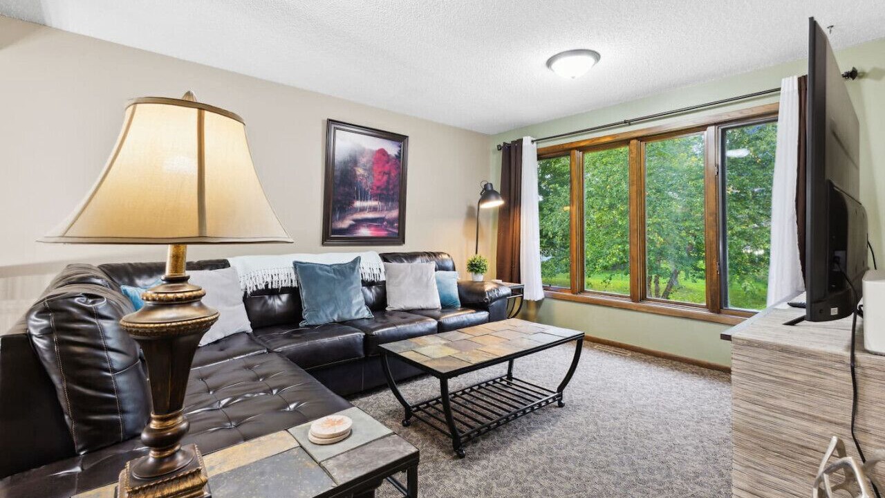 Photo of Bedroom in Woodbury