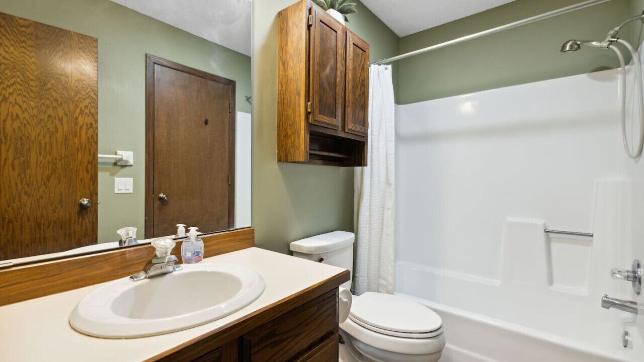 Photo of Bathroom in Woodbury
