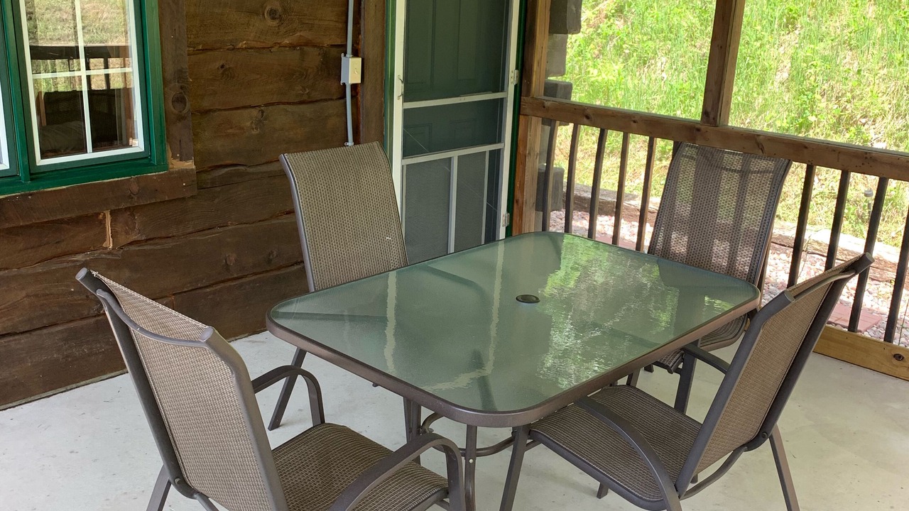 Photo of Outdoor in Viola