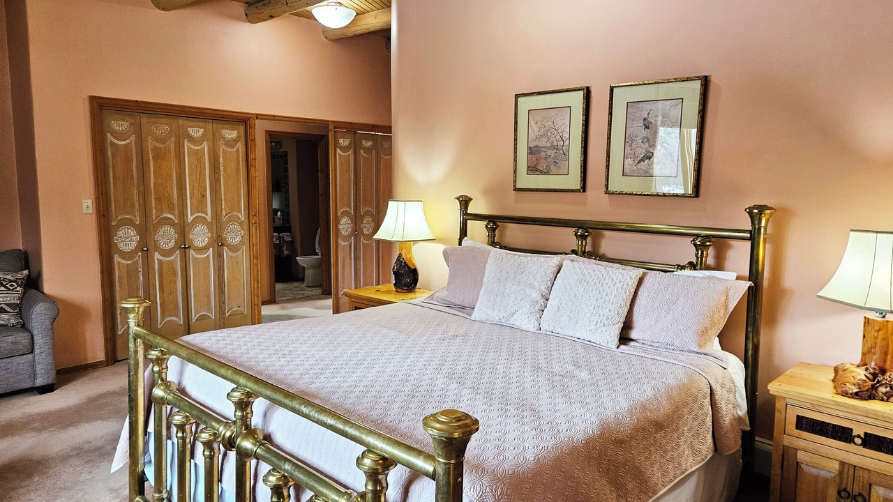 Photo of Bedroom in Arroyo Seco