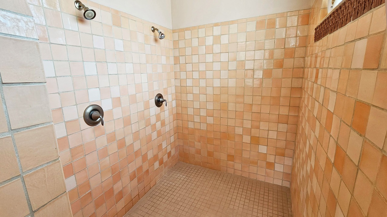 Photo of Bathroom in Arroyo Seco