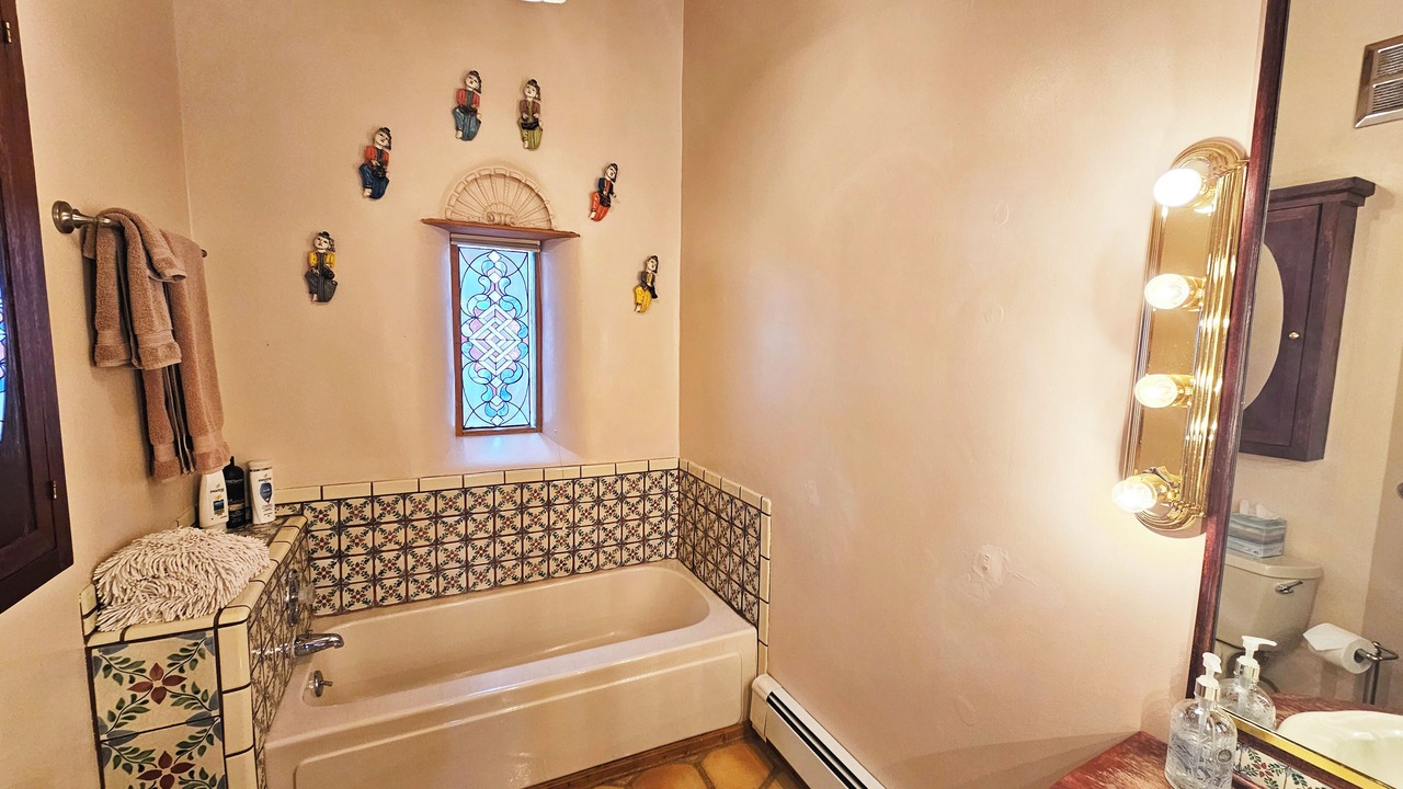 Photo of Bathroom in Arroyo Seco