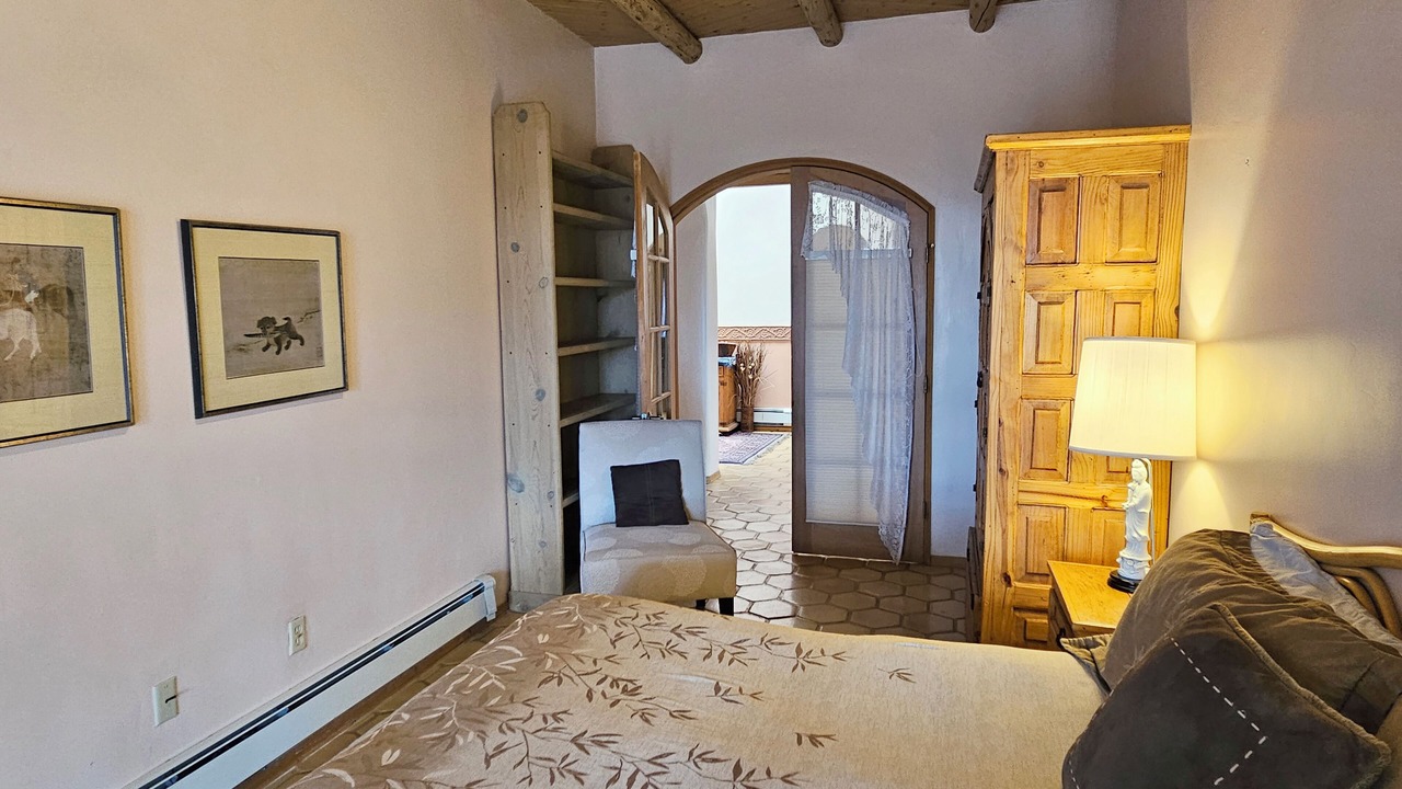 Photo of Bedroom in Arroyo Seco