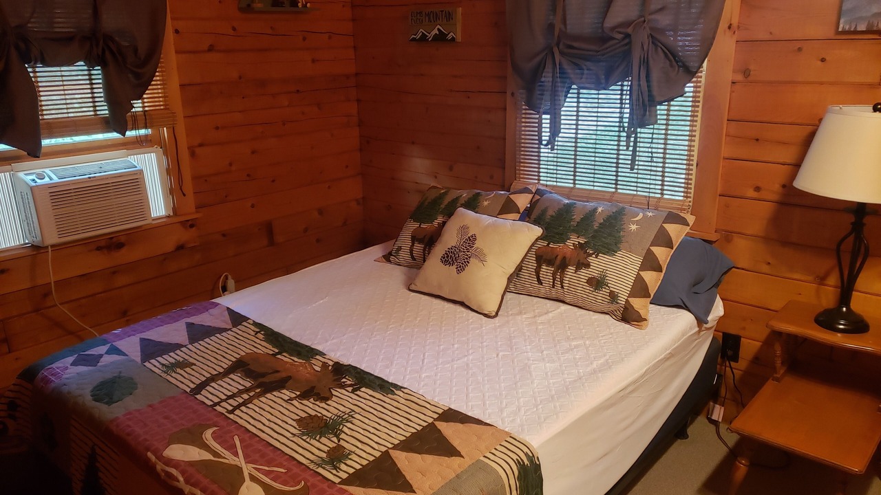 Photo of Bedroom in Woodsville