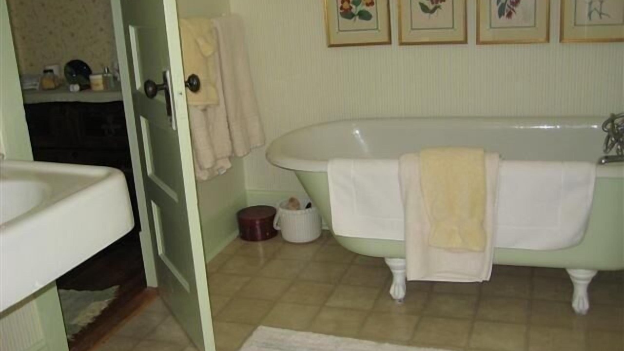 Photo of Bathroom in Grand Isle