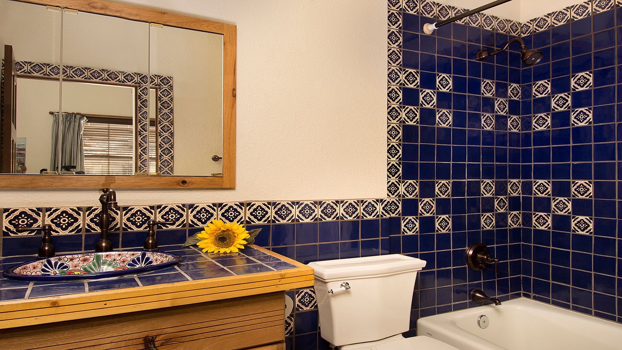 Photo of Bathroom in Rainsville
