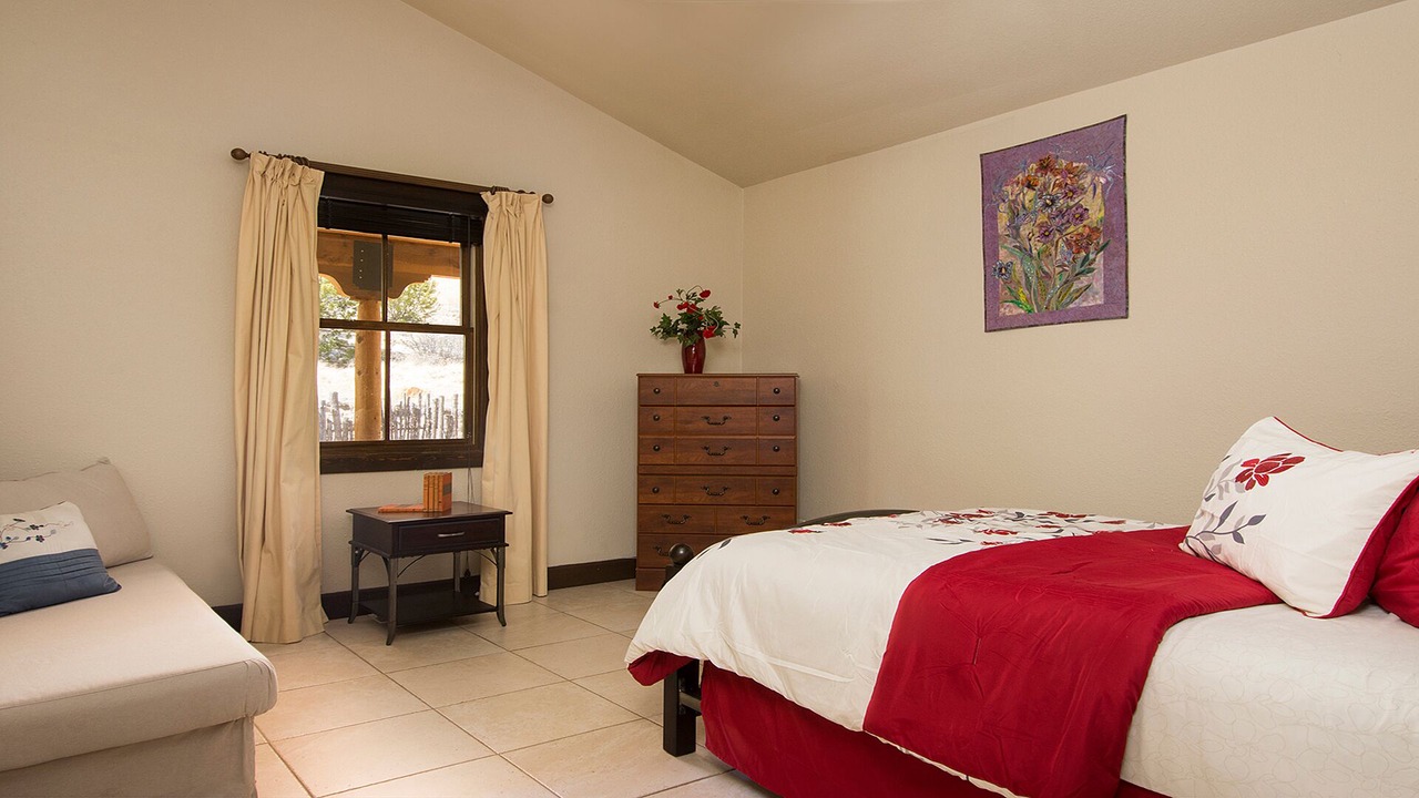 Photo of Bedroom in Rainsville