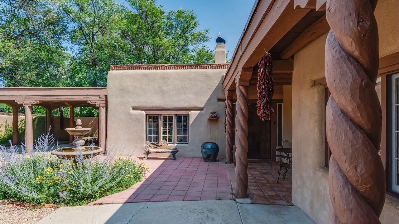 Photo of Patio Balcony in Historic Eastside