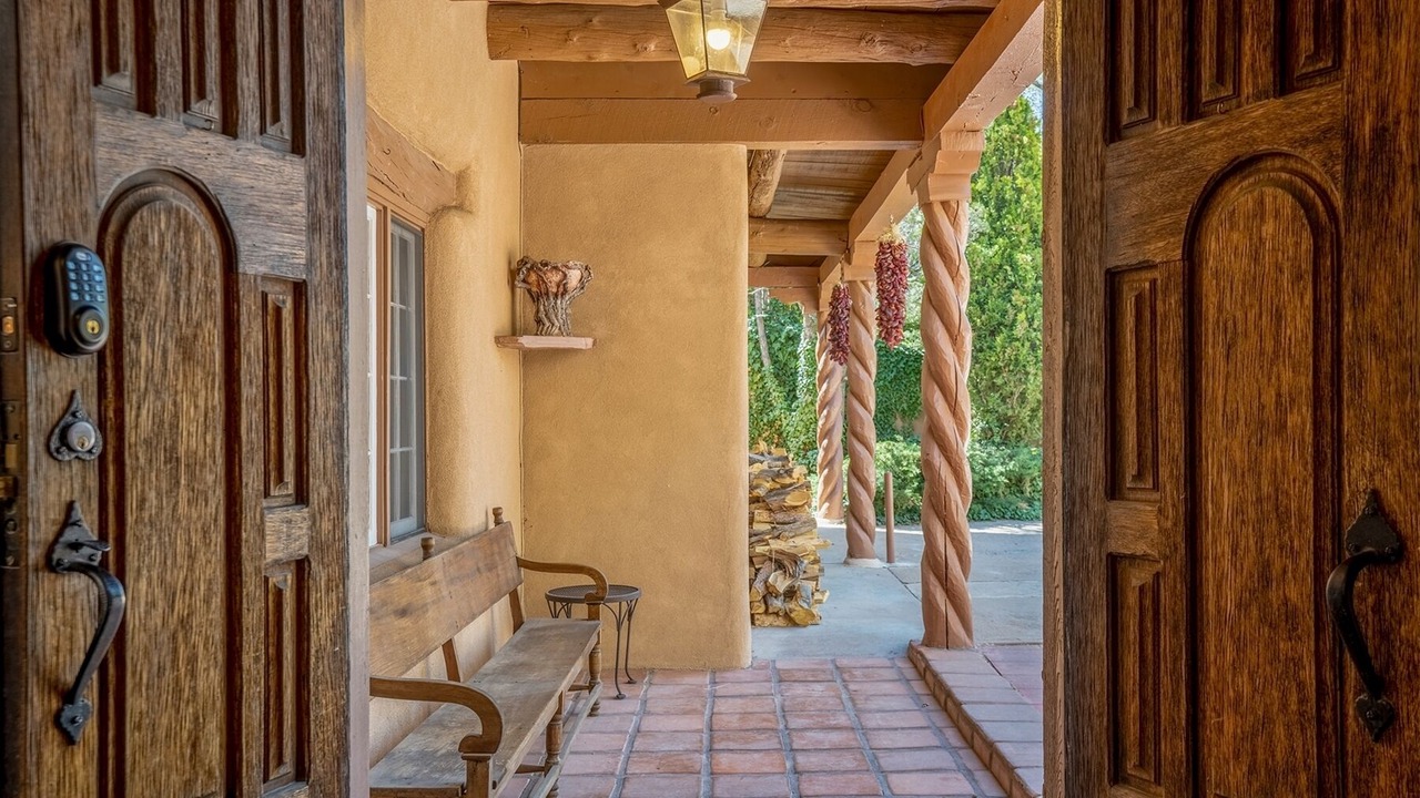 Photo of Patio Balcony in Historic Eastside