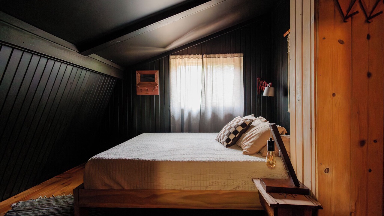 Photo of Bedroom in Comstock