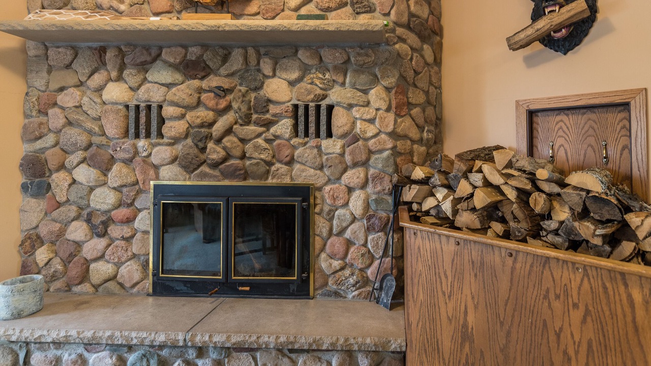 Photo of Livingroom in Deerwood