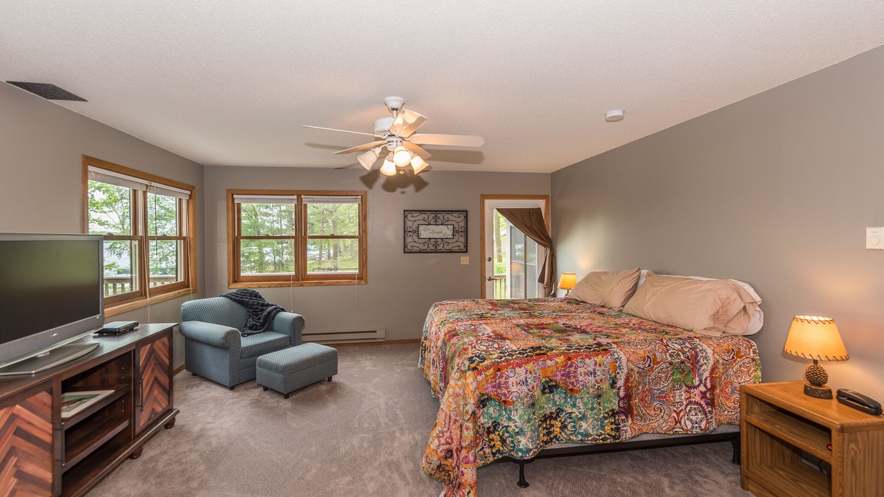 Photo of Outdoor in Deerwood