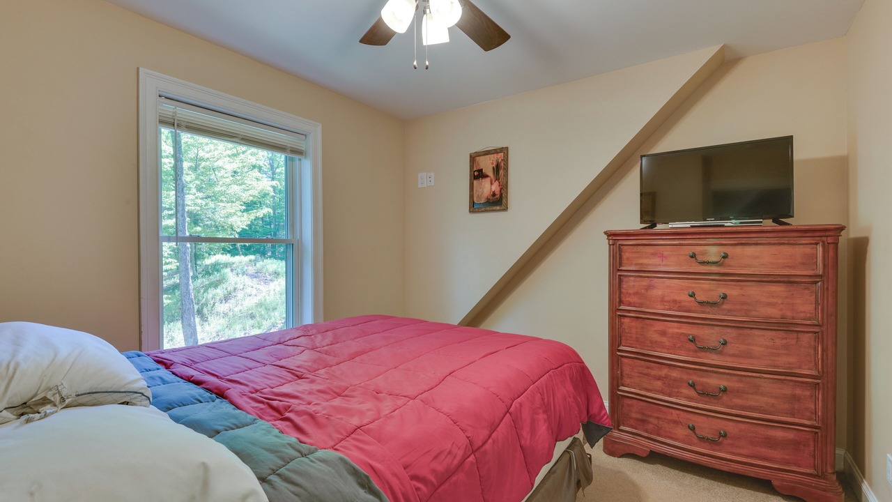 Photo of Bedroom in Old Forge