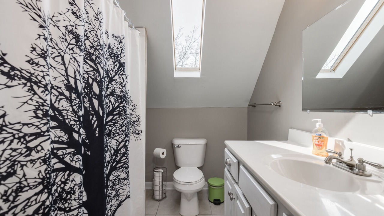 Photo of Bathroom in Whittier