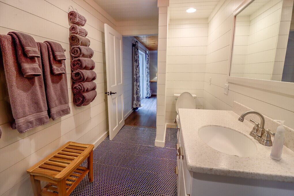 Photo of Bathroom in La Pointe