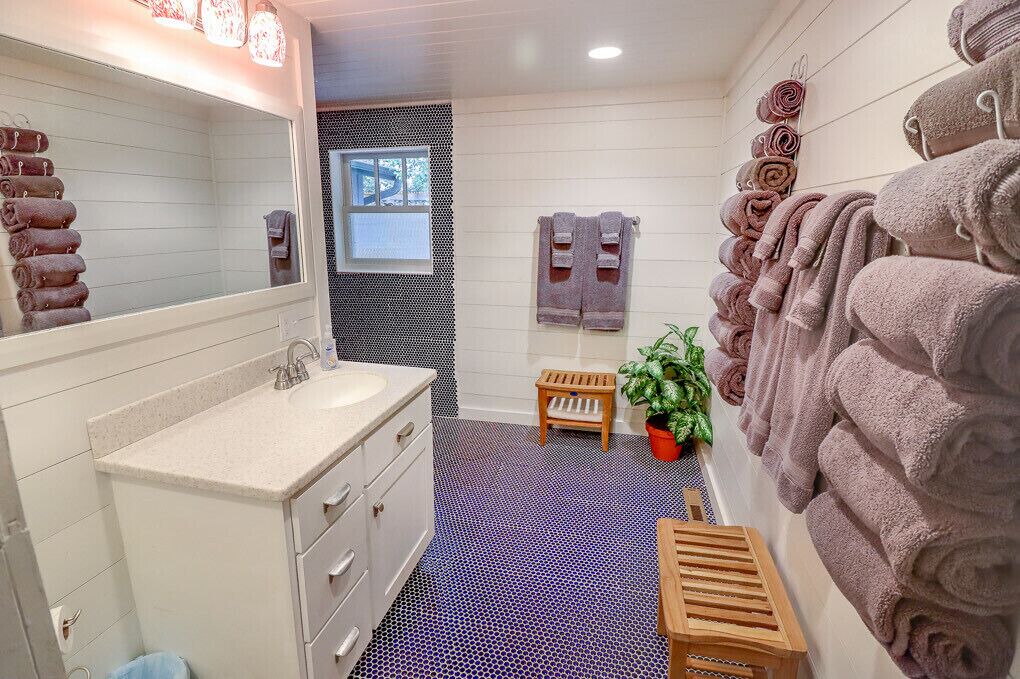 Photo of Bathroom in La Pointe