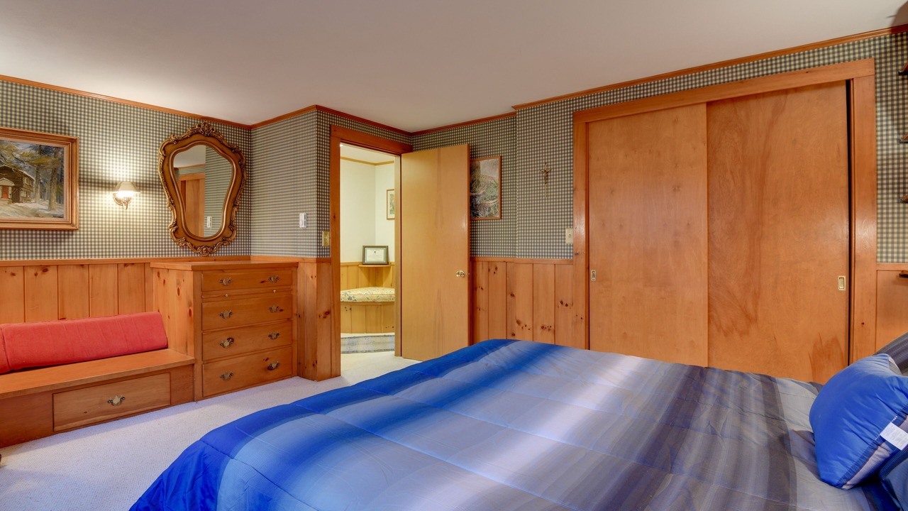 Photo of Bedroom in Cranmore Birches