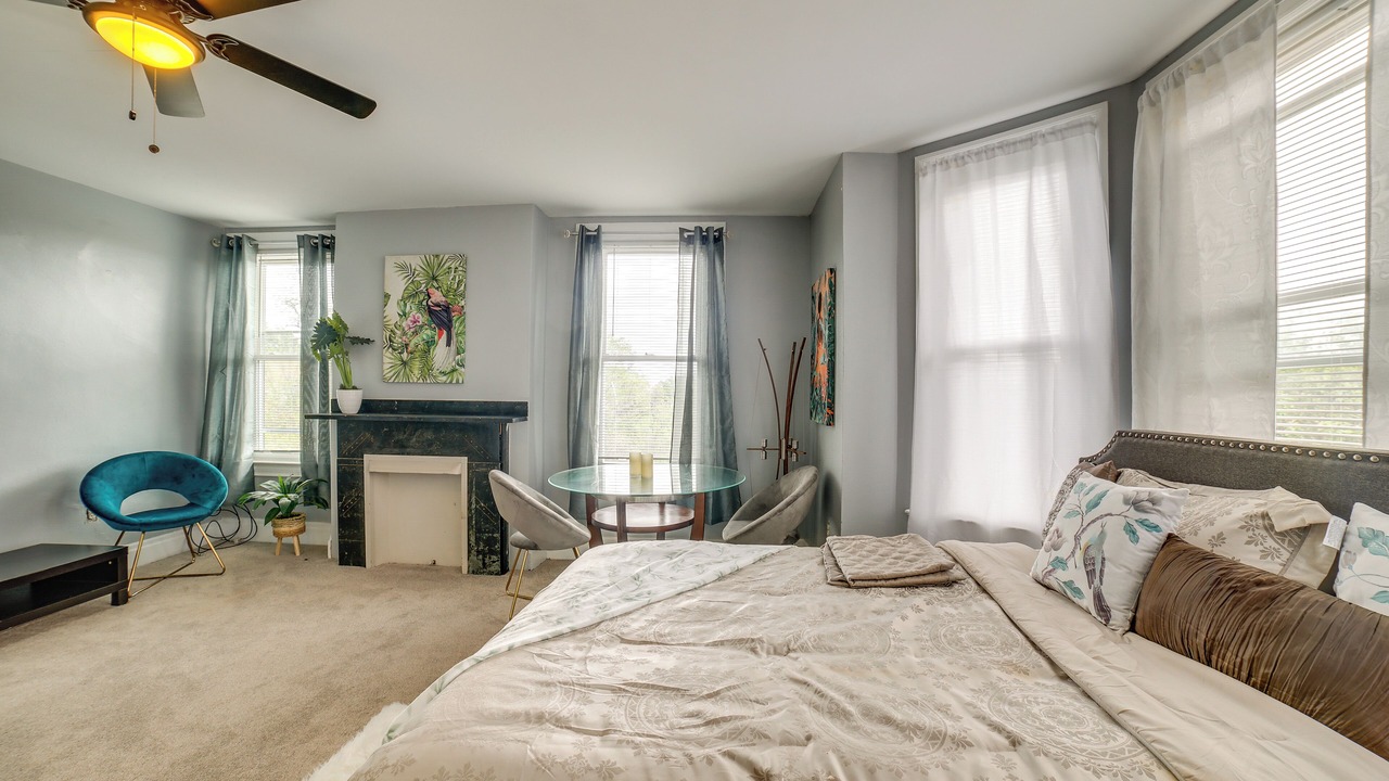 Photo of Bedroom in Ross Township