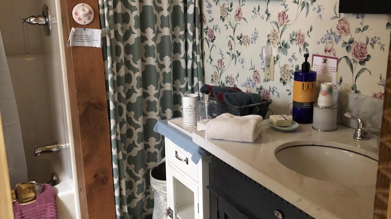 Photo of Bathroom in Hillcrest