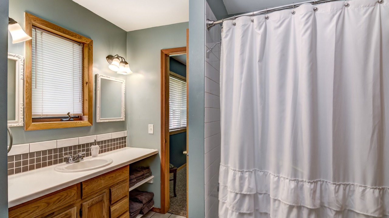 Photo of Bathroom in Amery