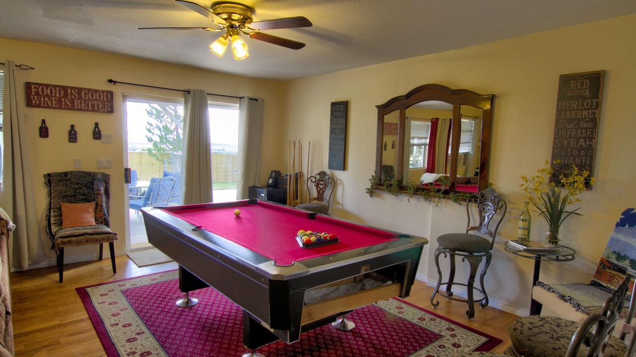 Photo of Bedroom in Holbrook