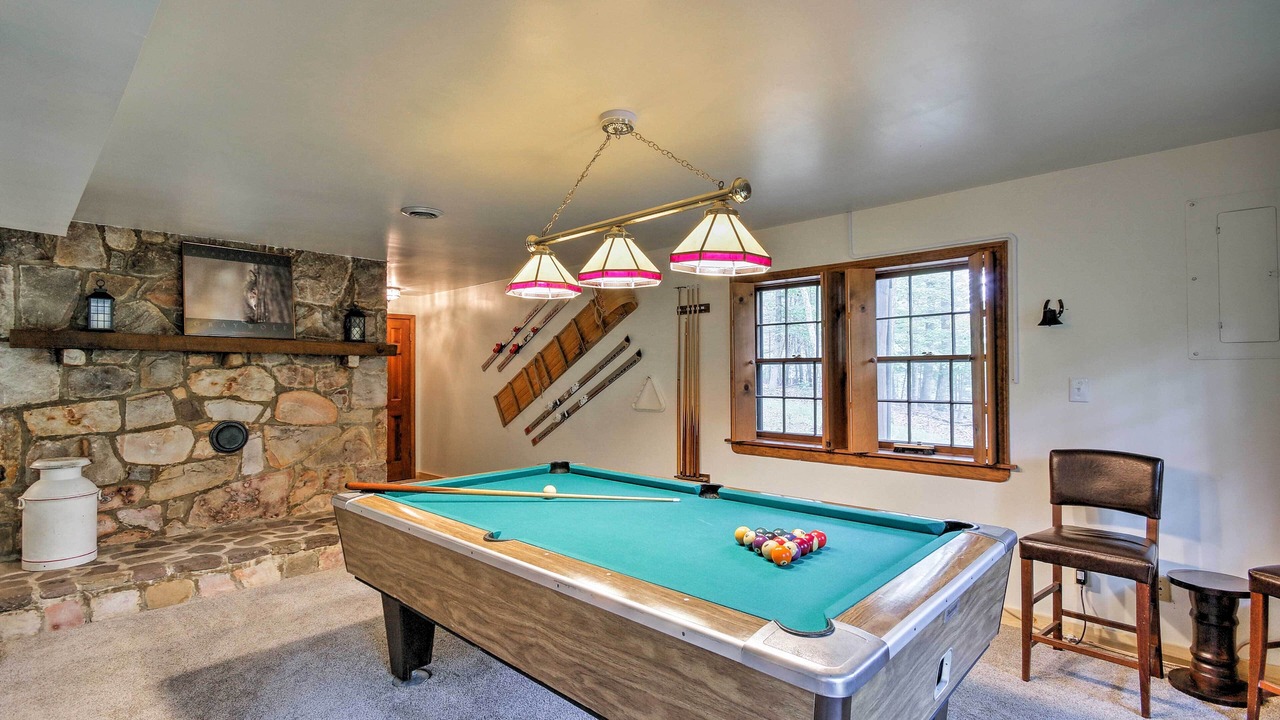 Photo of Bedroom in Massanutten