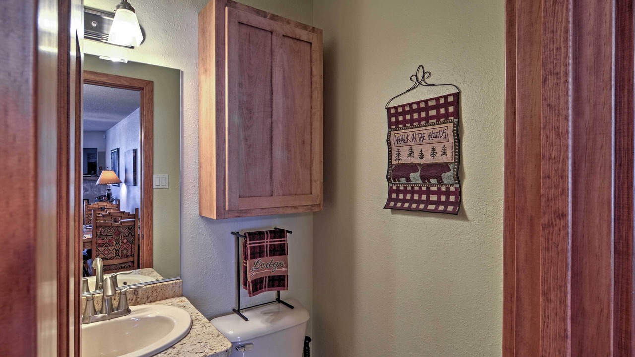 Photo of Bathroom in Red River