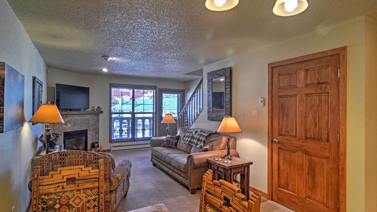 Photo of Livingroom in Red River