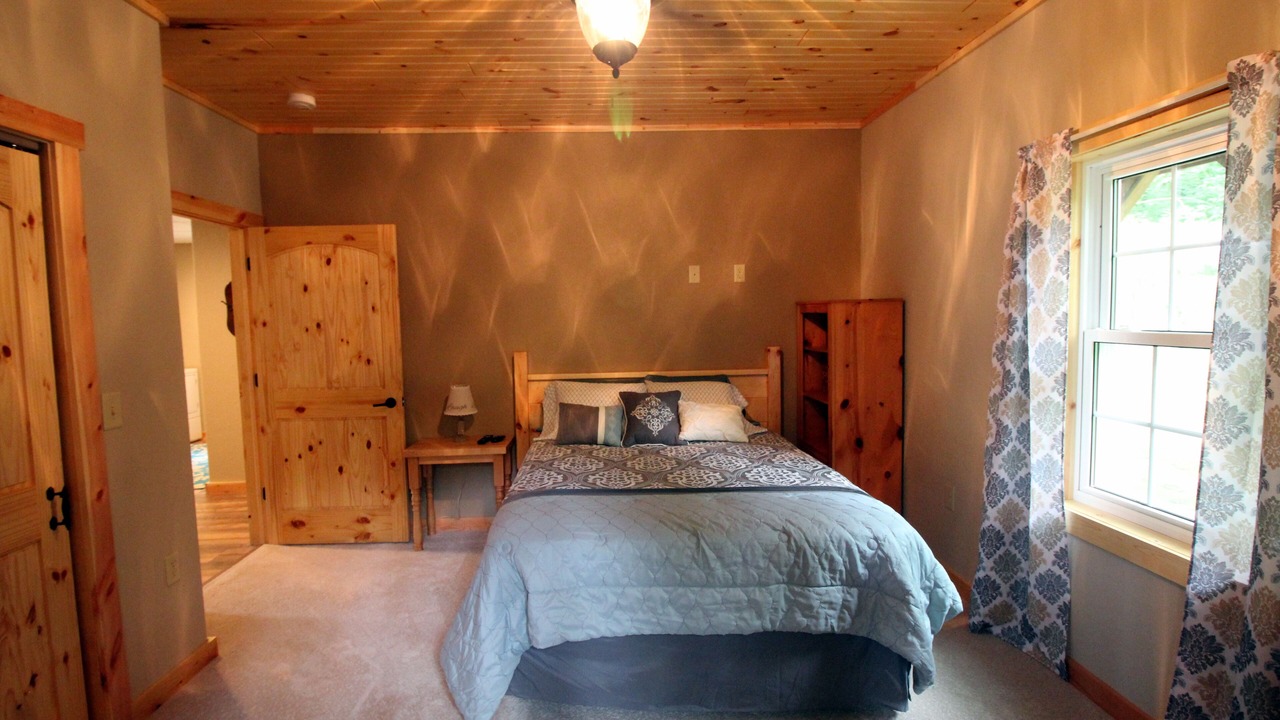 Photo of Bedroom in Fort Atkinson