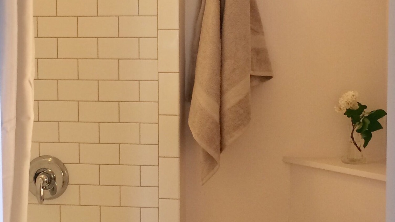 Photo of Bathroom in Lyndeborough