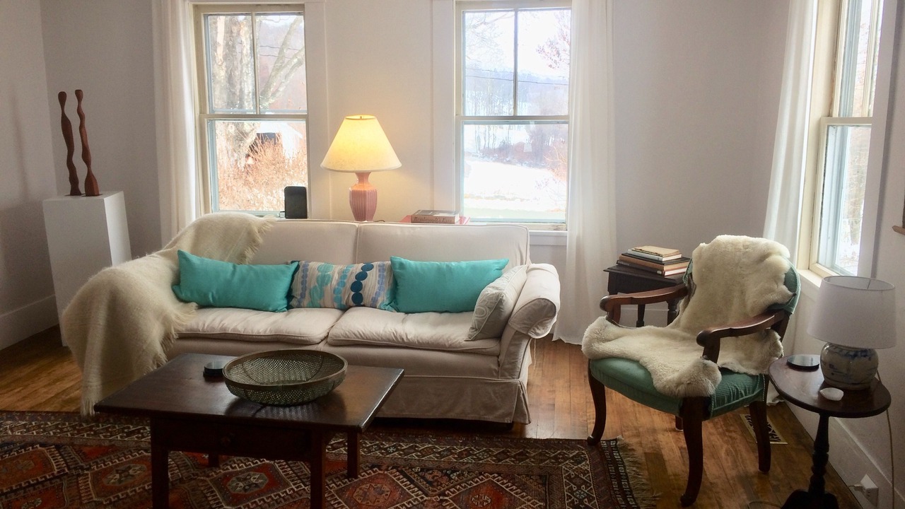 Photo of Livingroom in Lyndeborough