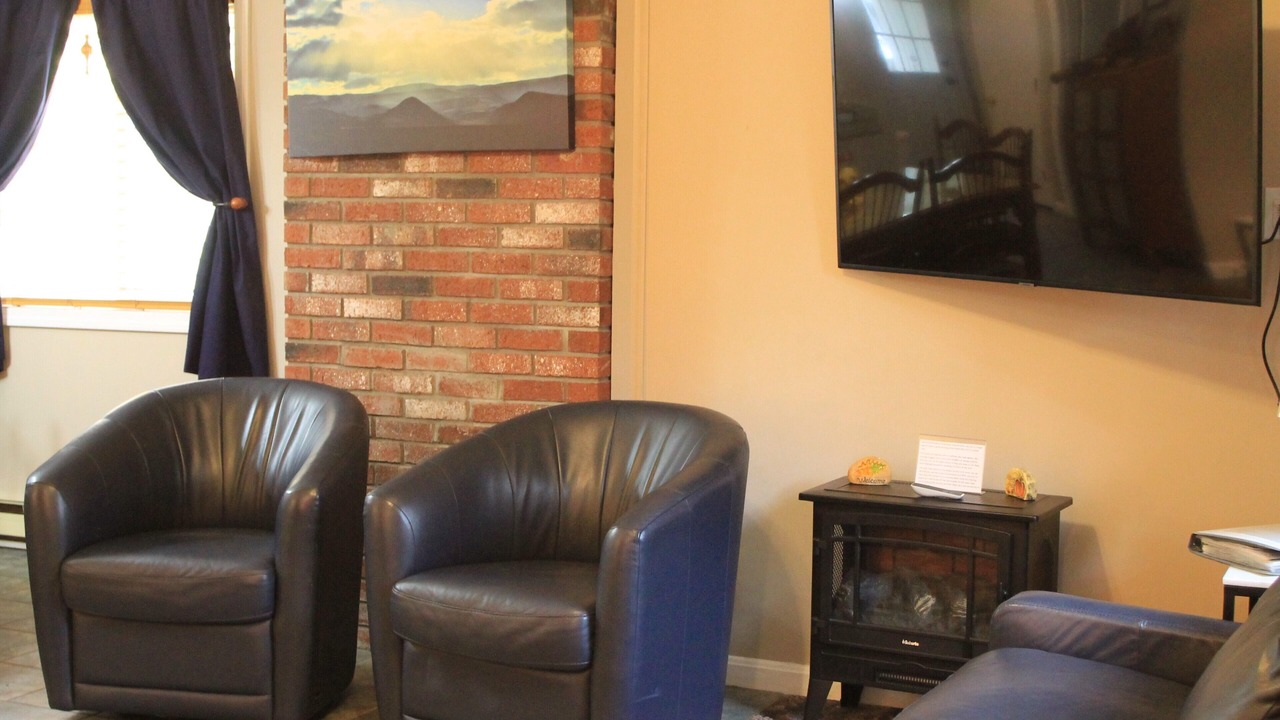 Photo of Livingroom in North Woodstock