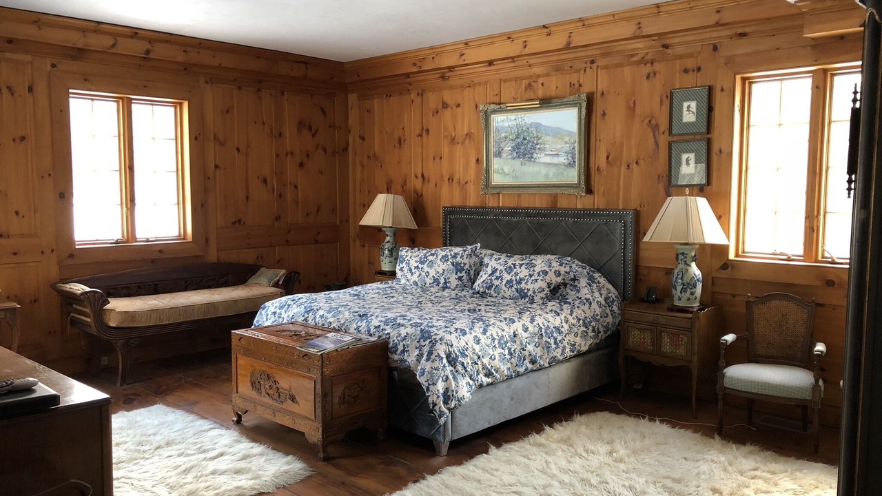 Photo of Bedroom in Stowe Hollow