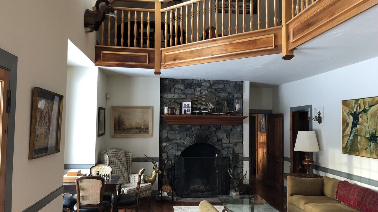 Photo of Livingroom in Stowe Hollow