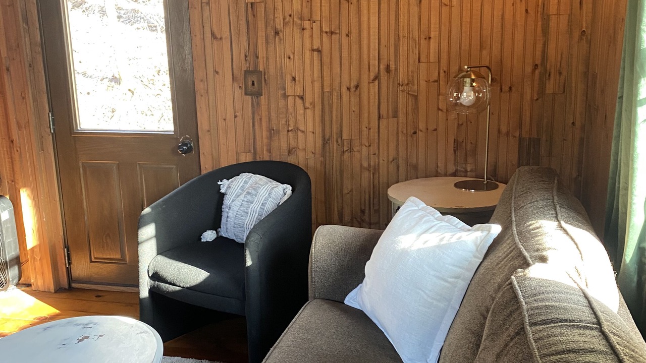 Photo of Livingroom in Winona