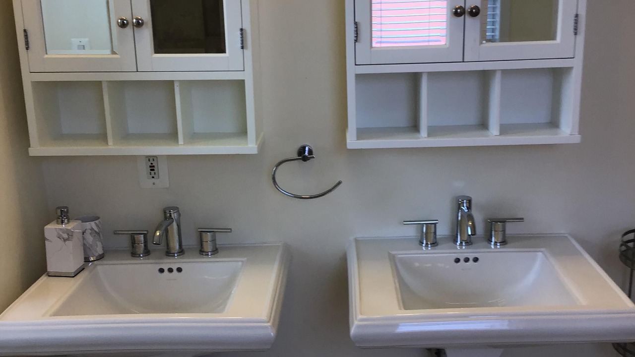 Photo of Bathroom in Shaw