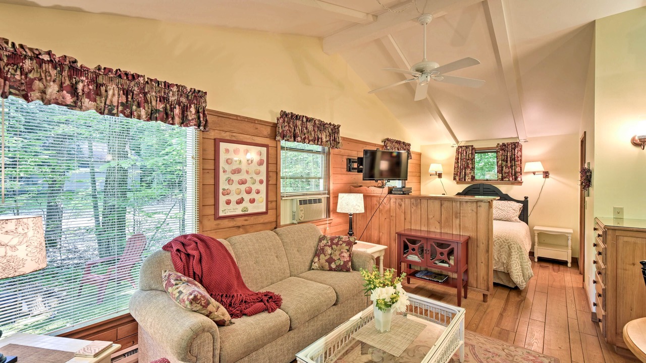 Photo of Livingroom in Fish Creek