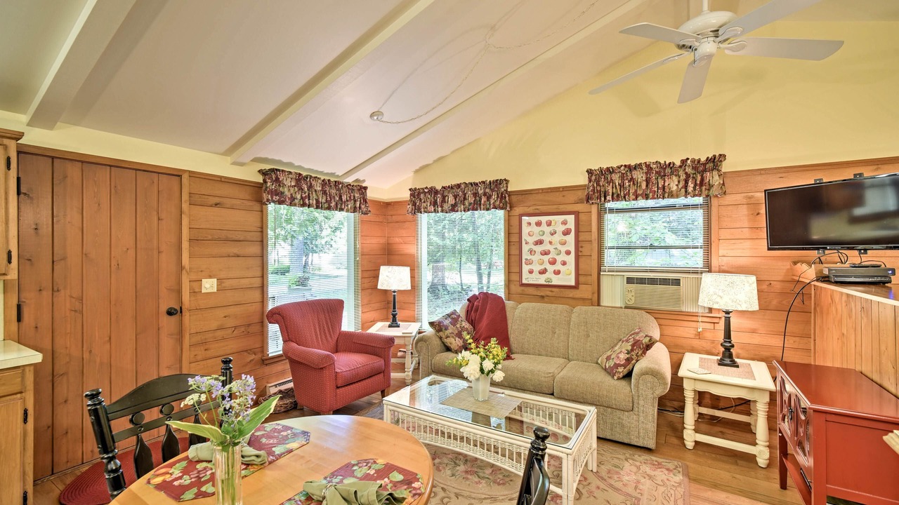 Photo of Bedroom in Fish Creek