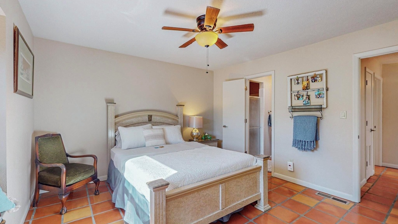 Photo of Bedroom in Westside