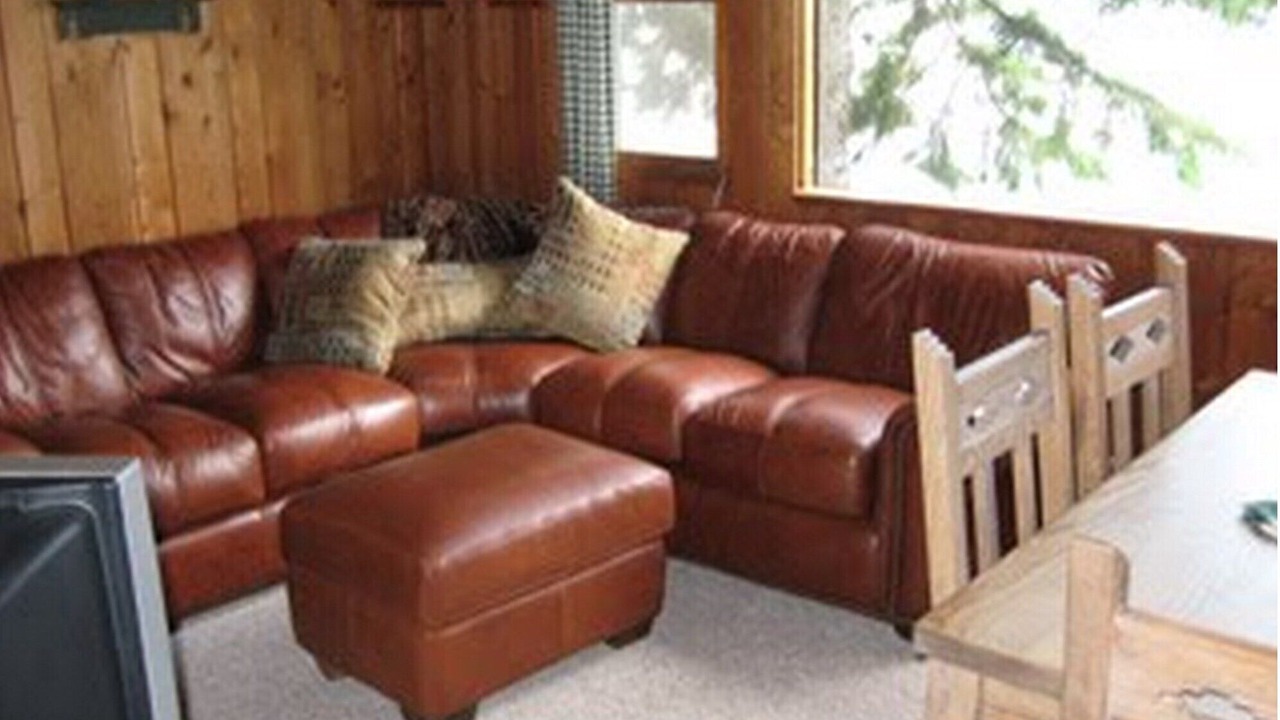Photo of Livingroom in Hayward