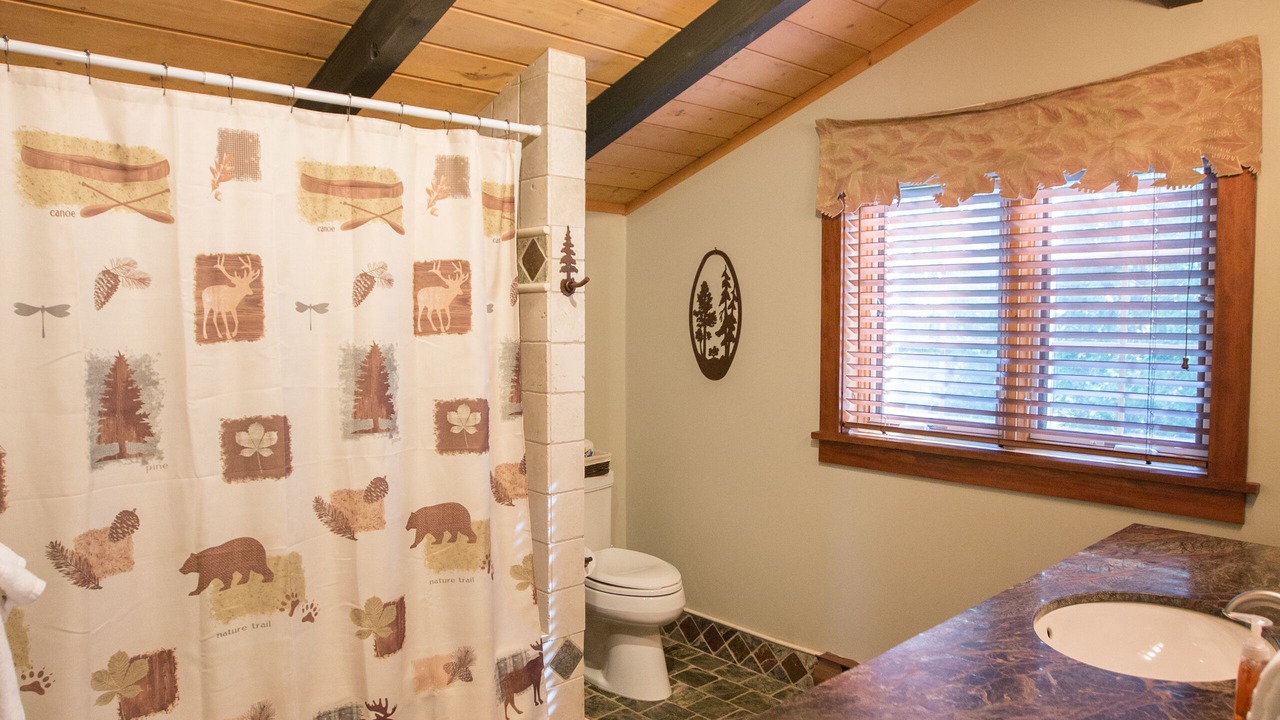 Photo of Bathroom in Hillcrest